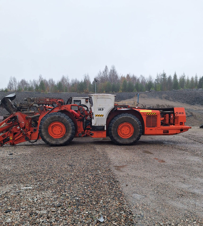 Sandvik LH517 - Maquinaria para minería: foto 1 Sandvik LH517 - Maquinaria para minería: foto 1