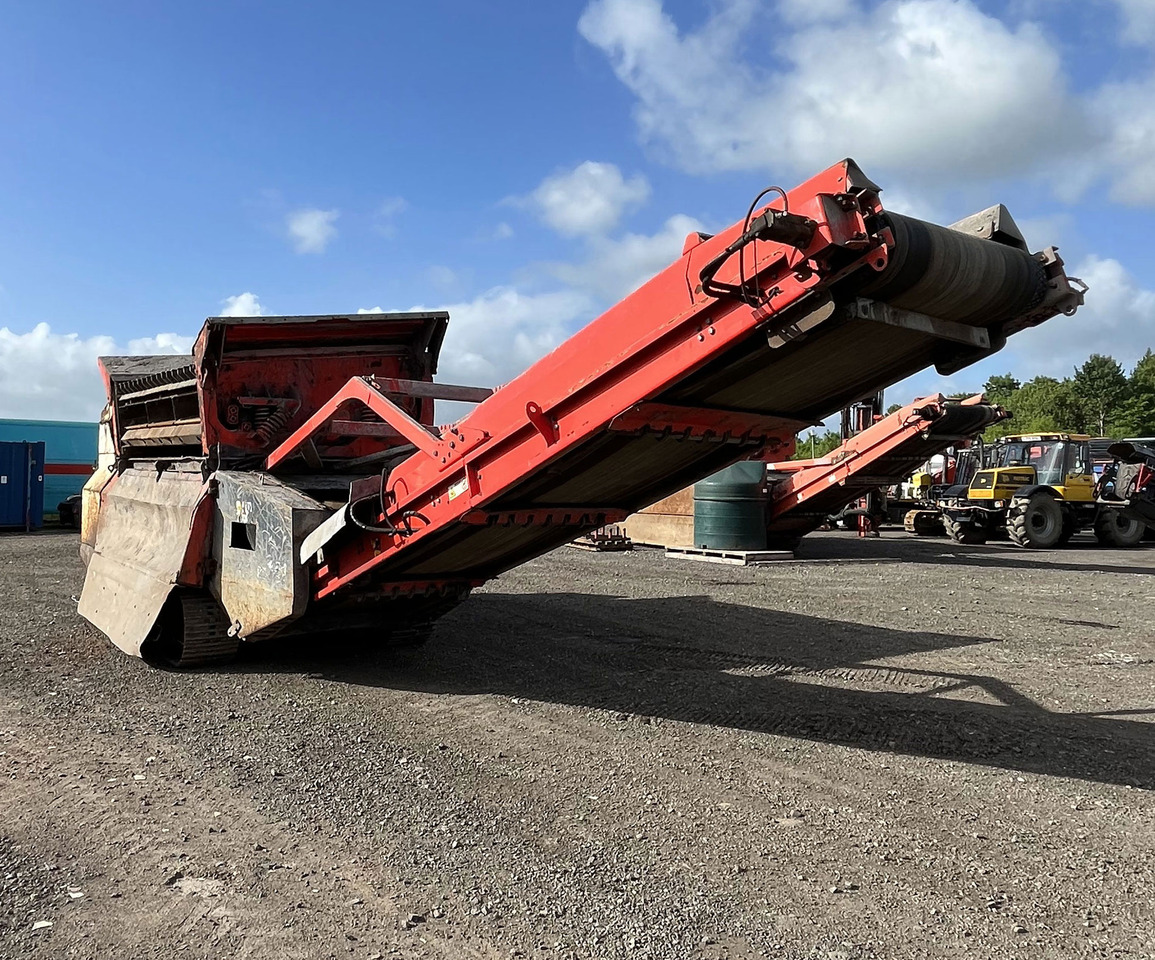 Sandvik QE141 - Cribadora: foto 4 Sandvik QE141 - Cribadora: foto 4