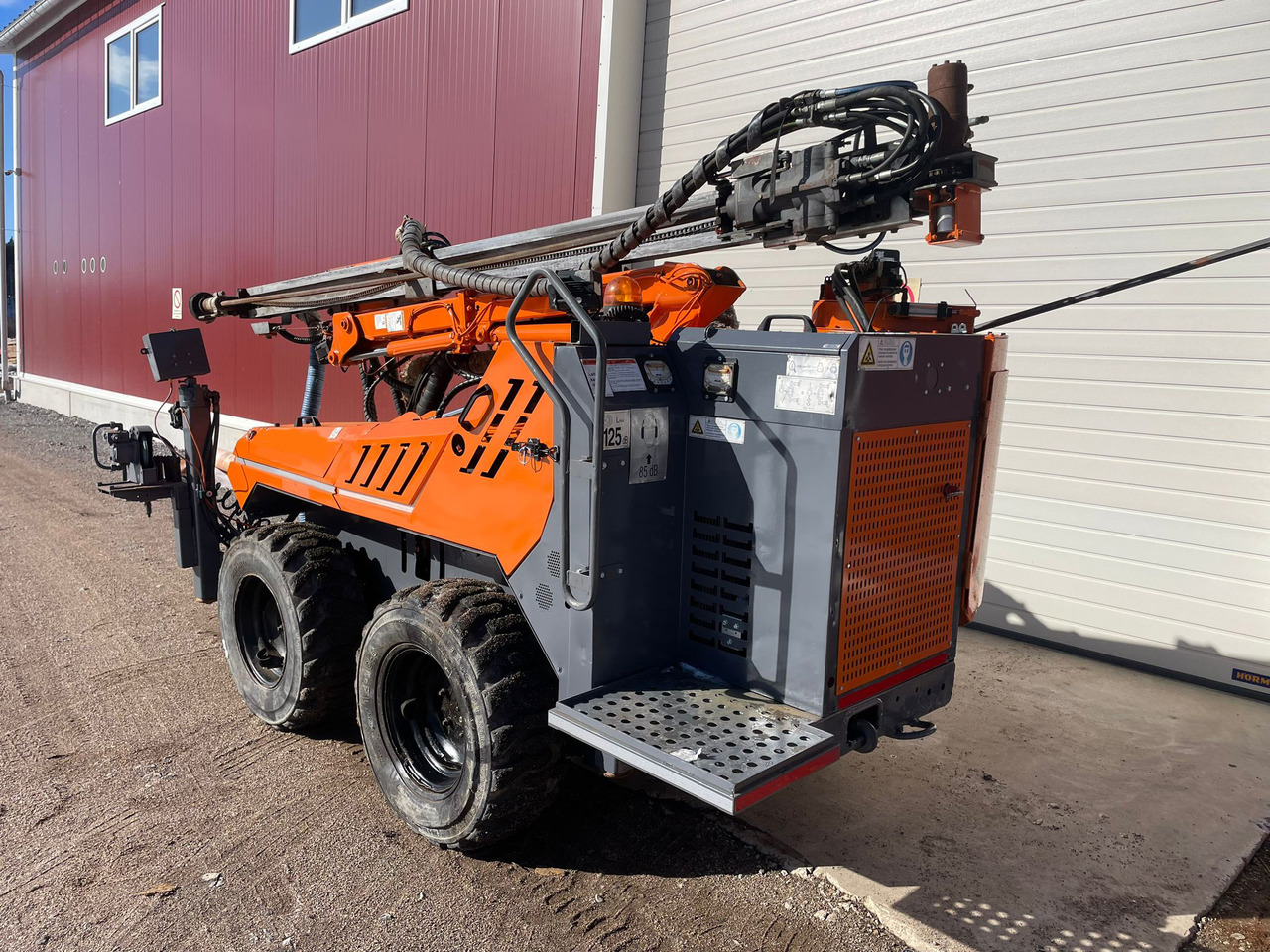 Tamrock Commando 120RF - Perforadora: foto 5 Tamrock Commando 120RF - Perforadora: foto 5