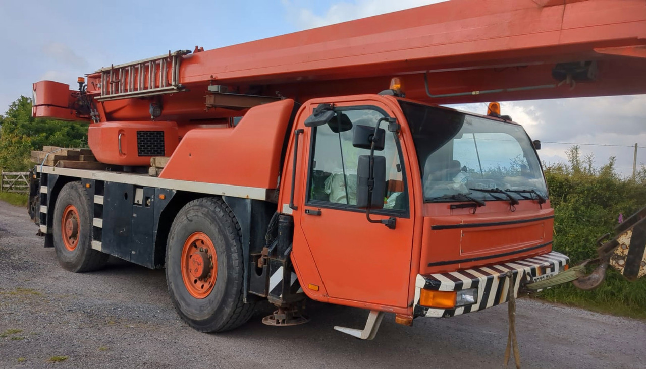 Terex PPM ATT 400-3 - Autogrúa: foto 1 Terex PPM ATT 400-3 - Autogrúa: foto 1