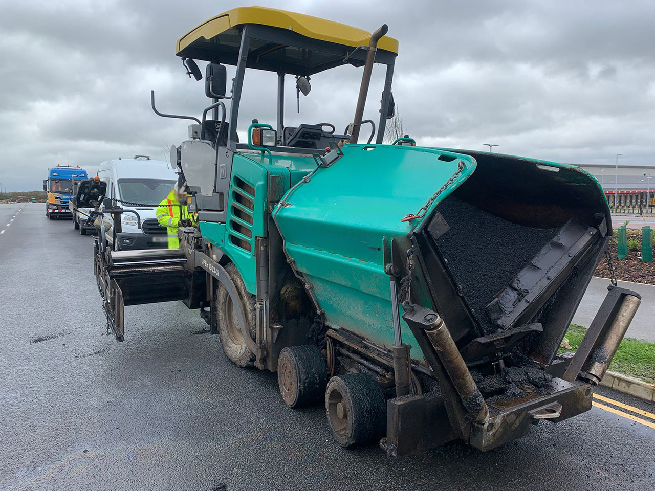 Vogele Super 1303-3i - Pavimentadora de asfalto: foto 2 Vogele Super 1303-3i - Pavimentadora de asfalto: foto 2