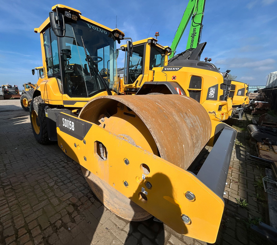Volvo SD115B - Compactador: foto 2 Volvo SD115B - Compactador: foto 2