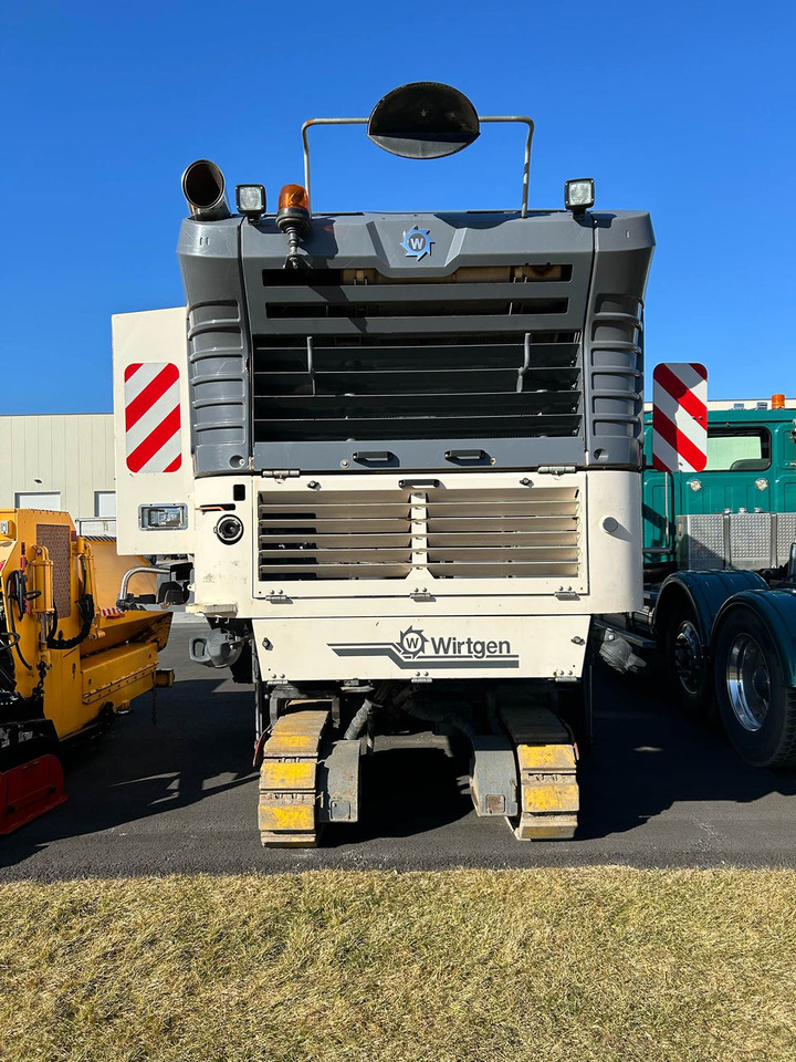 Wirtgen W 200 I - Fresadora en frío: foto 4 Wirtgen W 200 I - Fresadora en frío: foto 4
