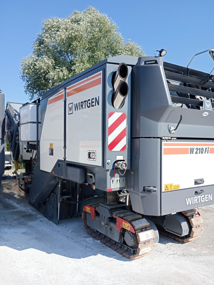 Wirtgen W 210 FI - Fresadora en frío: foto 3 Wirtgen W 210 FI - Fresadora en frío: foto 3