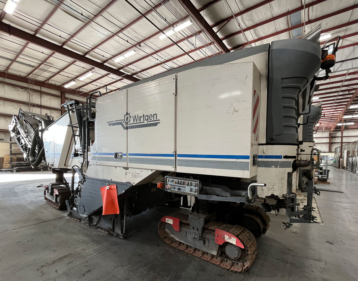 Wirtgen W 210 i - Fresadora en frío: foto 4 Wirtgen W 210 i - Fresadora en frío: foto 4