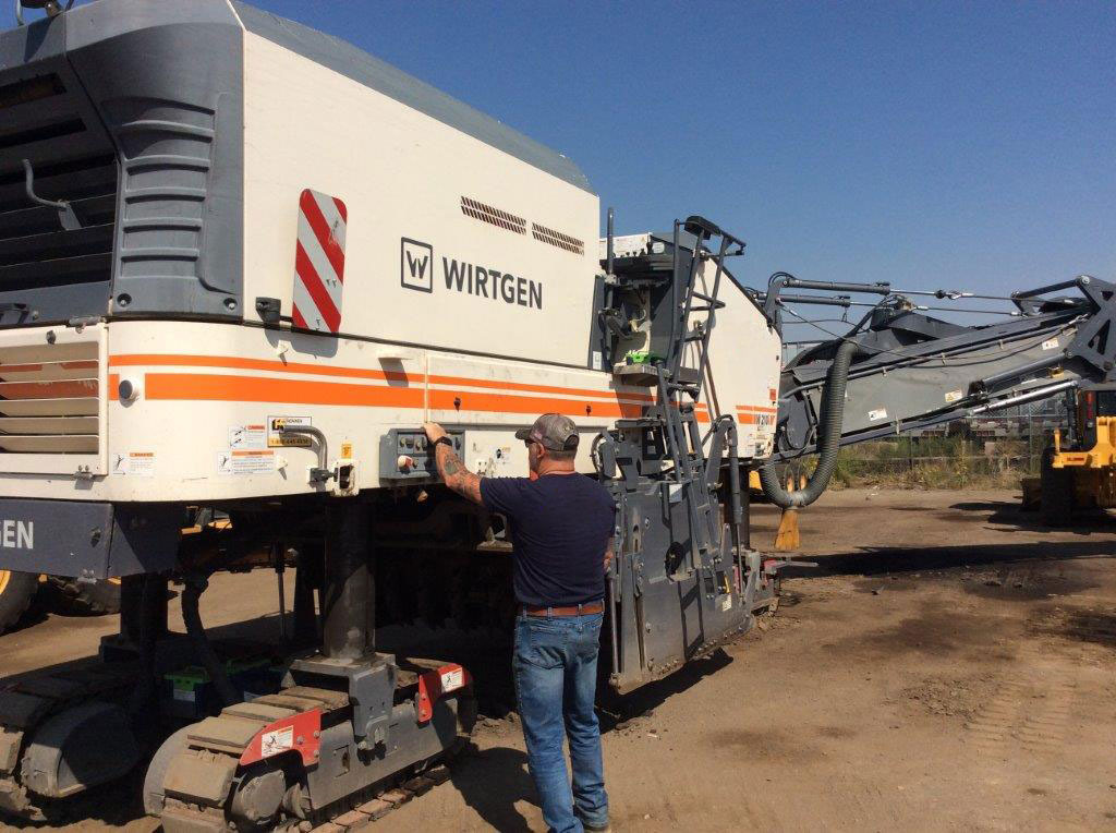 Wirtgen W 210 i - Fresadora en frío: foto 5 Wirtgen W 210 i - Fresadora en frío: foto 5