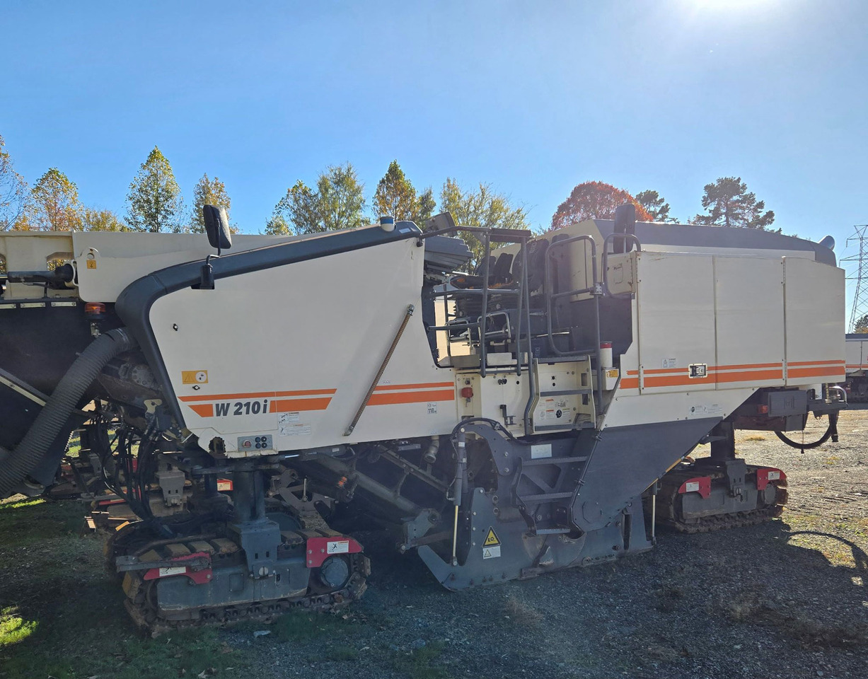 Wirtgen W 210 i - Fresadora en frío: foto 4 Wirtgen W 210 i - Fresadora en frío: foto 4