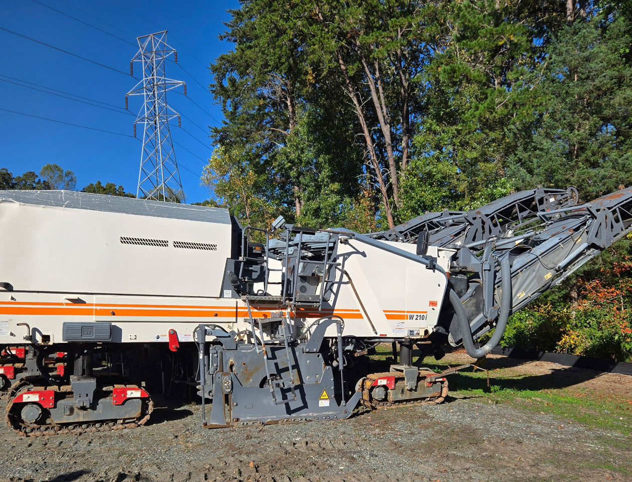 Wirtgen W 210 i - Fresadora en frío: foto 3 Wirtgen W 210 i - Fresadora en frío: foto 3