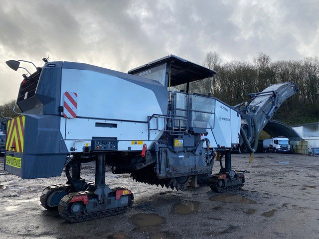 Wirtgen W 210 i - Fresadora en frío: foto 3 Wirtgen W 210 i - Fresadora en frío: foto 3