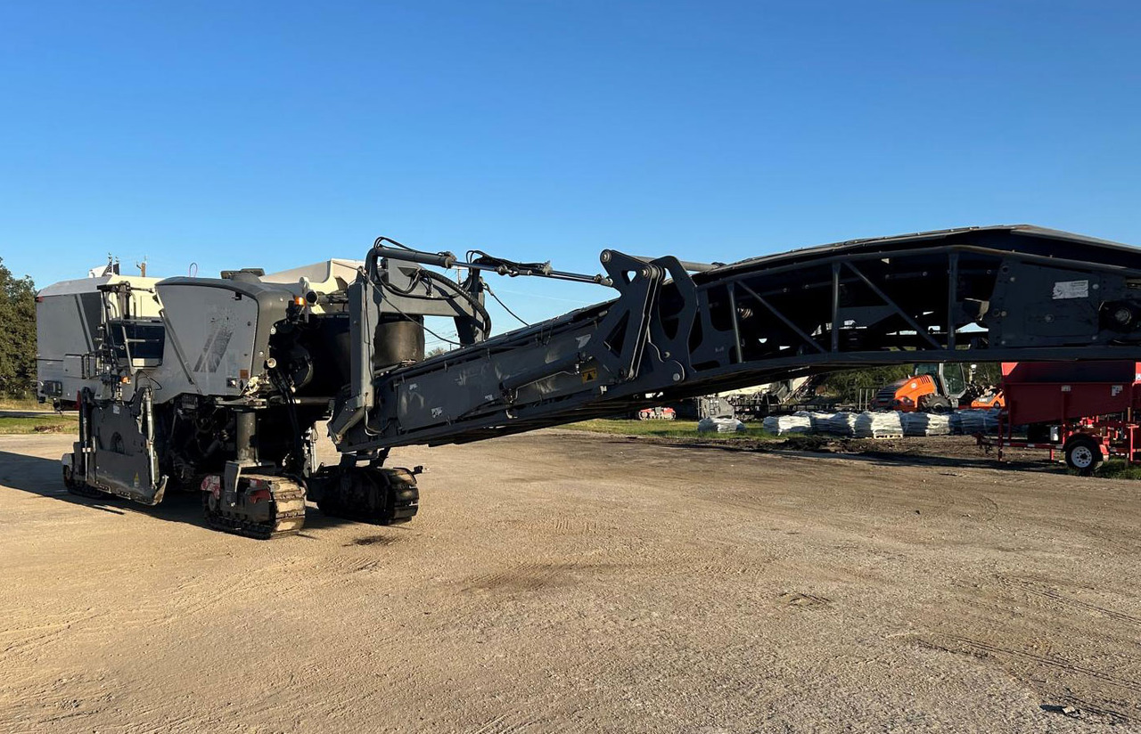 Wirtgen W 220 - Fresadora en frío: foto 3 Wirtgen W 220 - Fresadora en frío: foto 3