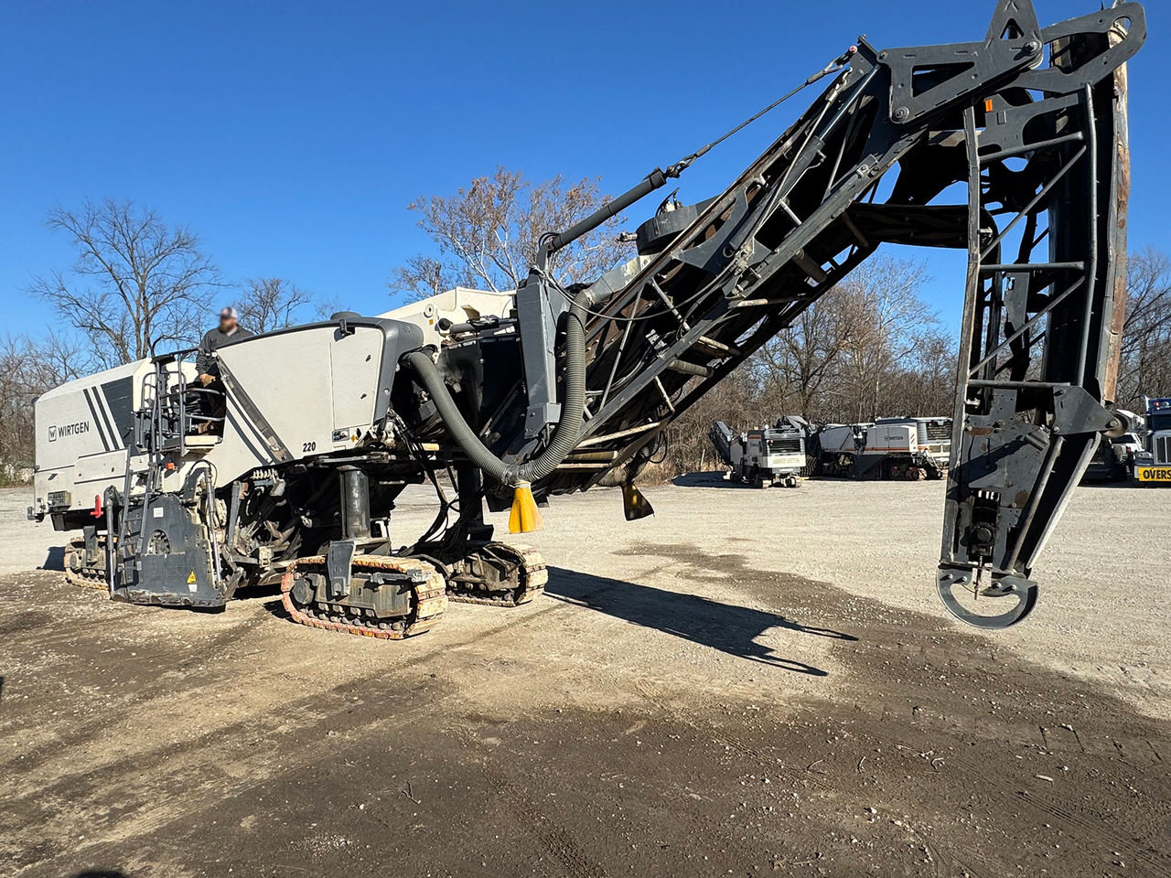 Wirtgen W 220 - Fresadora en frío: foto 3 Wirtgen W 220 - Fresadora en frío: foto 3