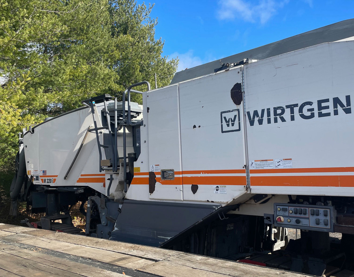 Wirtgen W 220 I - Fresadora en frío: foto 3 Wirtgen W 220 I - Fresadora en frío: foto 3