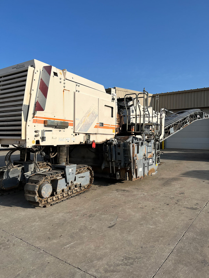 Wirtgen W 2200 - Fresadora en frío: foto 2 Wirtgen W 2200 - Fresadora en frío: foto 2