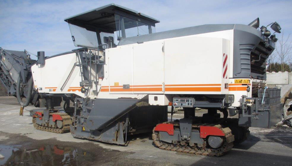 Wirtgen W 250 I - Fresadora en frío: foto 3 Wirtgen W 250 I - Fresadora en frío: foto 3
