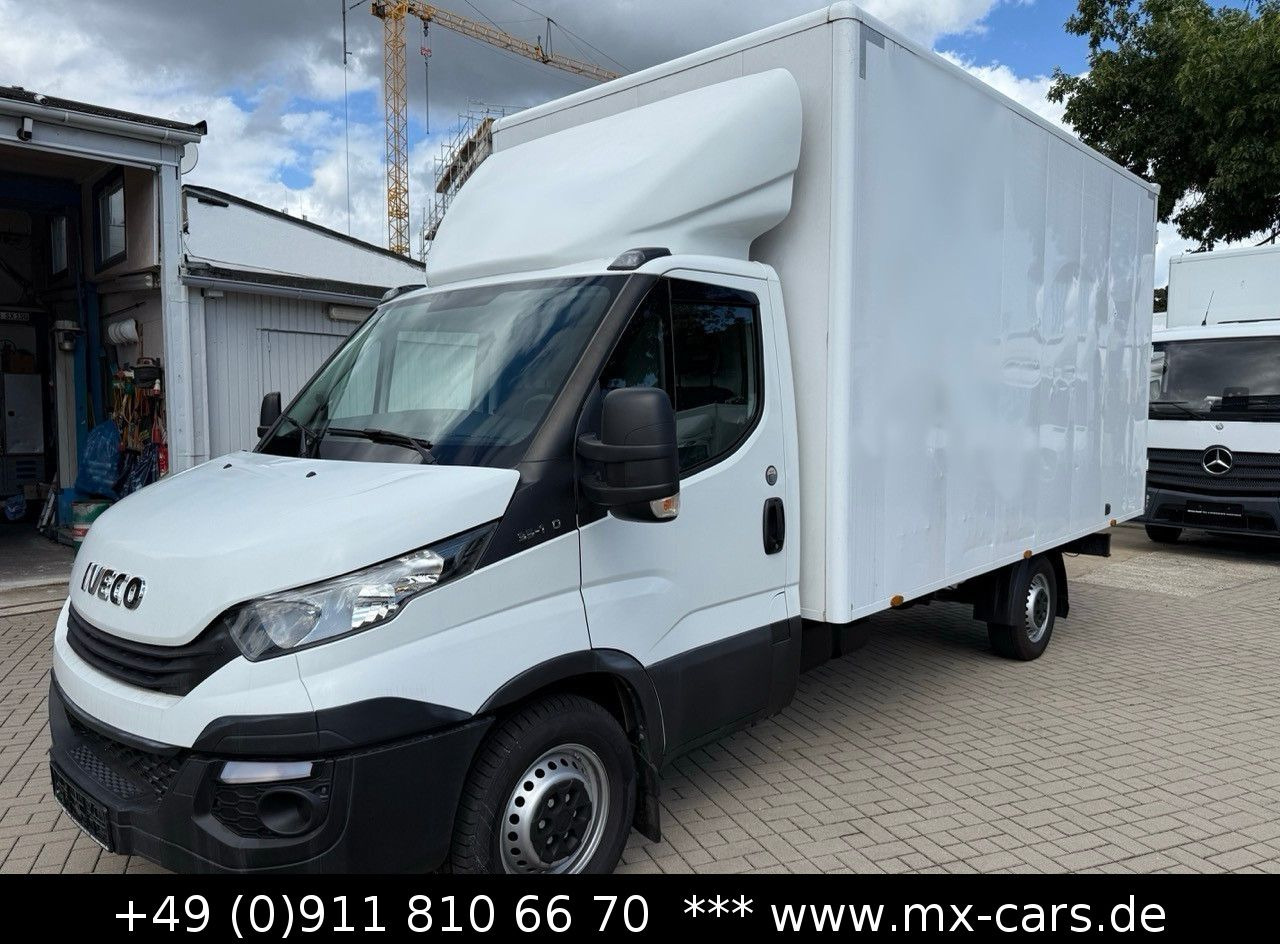 Iveco Daily 35s14 Möbel Maxi 4,39 l / 2,37 hoch 22 m³ - Furgoneta caja cerrada: foto 1 Iveco Daily 35s14 Möbel Maxi 4,39 l / 2,37 hoch 22 m³ - Furgoneta caja cerrada: foto 1