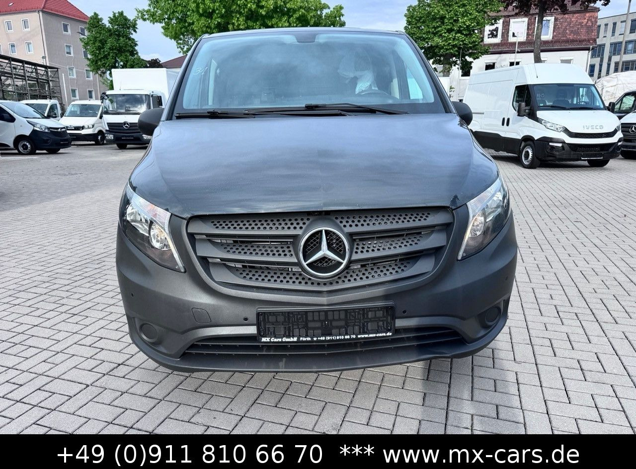 Mercedes-Benz Vito 111 CDi extralang Klima AHK Werkstatt Regal - Furgoneta pequeña: foto 2 Mercedes-Benz Vito 111 CDi extralang Klima AHK Werkstatt Regal - Furgoneta pequeña: foto 2