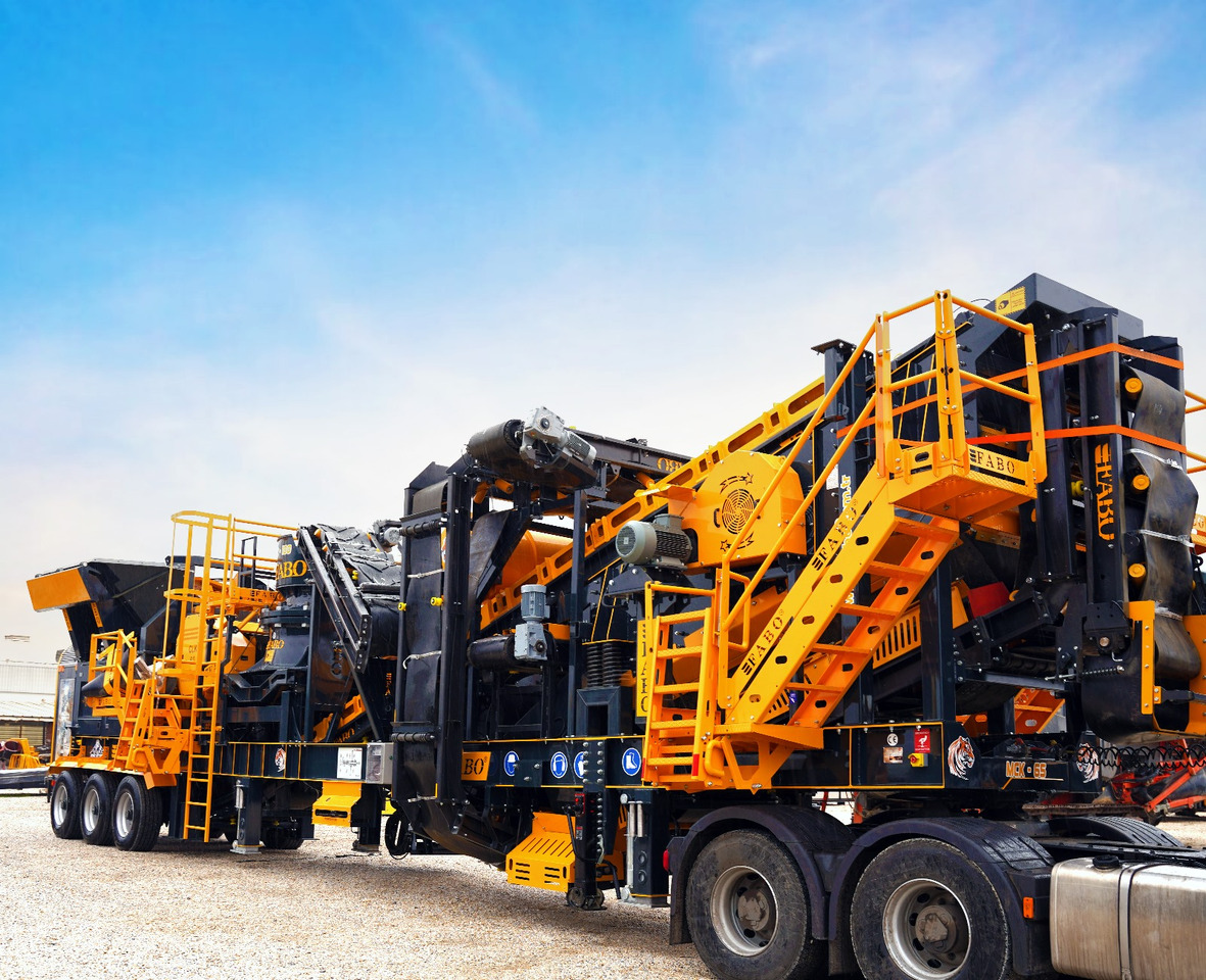 FABO MCK-65 MOBILE CRUSHING & SCREENING PLANT - Trituradora móvil: foto 1 FABO MCK-65 MOBILE CRUSHING & SCREENING PLANT - Trituradora móvil: foto 1