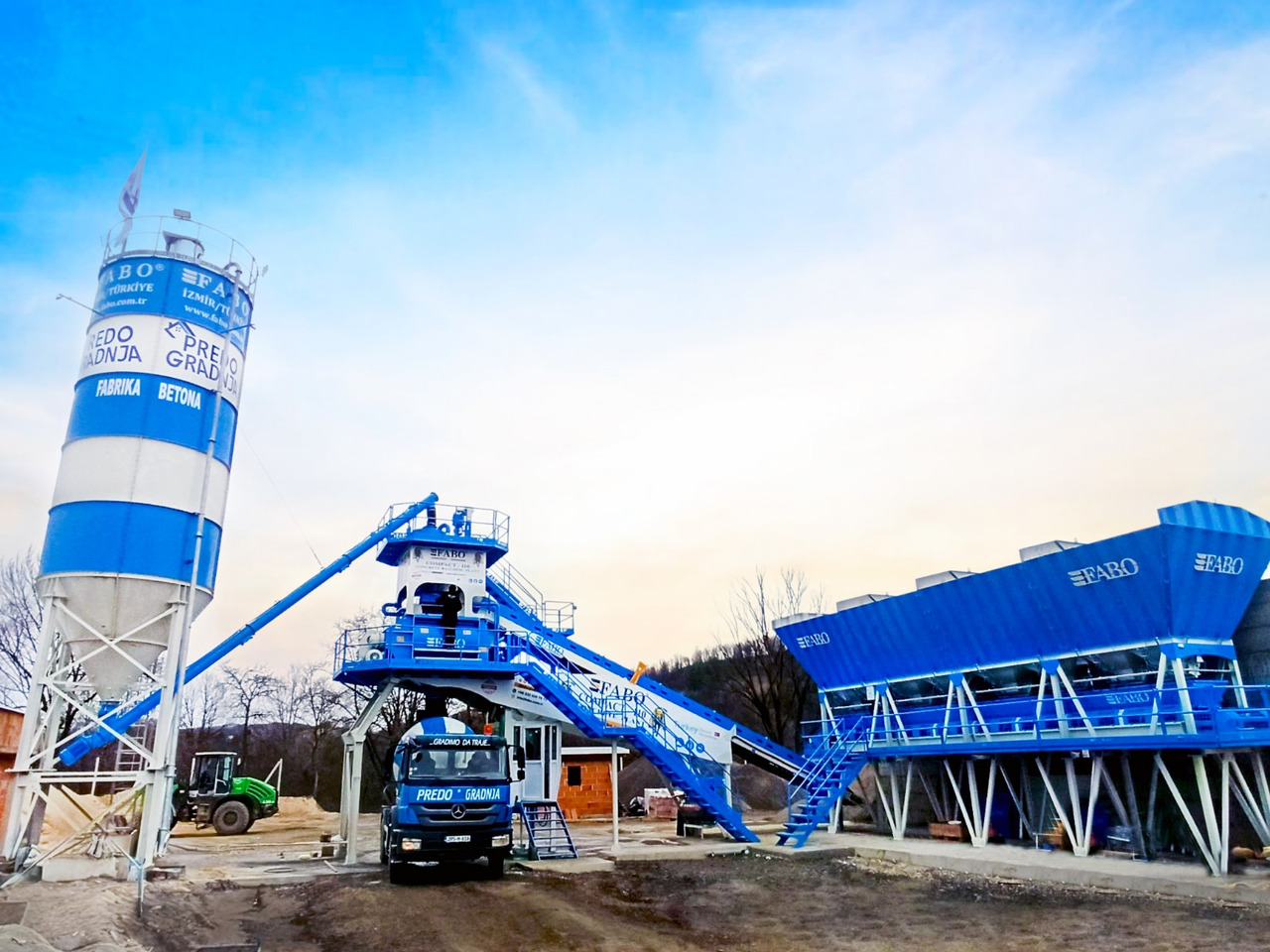 Planta de hormigón nuevo FABO compact concrete plant: foto 1