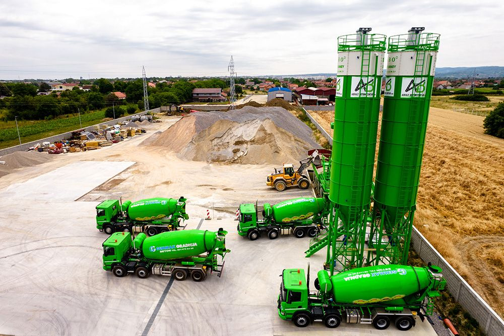 FABO compact concrete plant - Planta de hormigón: foto 1 FABO compact concrete plant - Planta de hormigón: foto 1