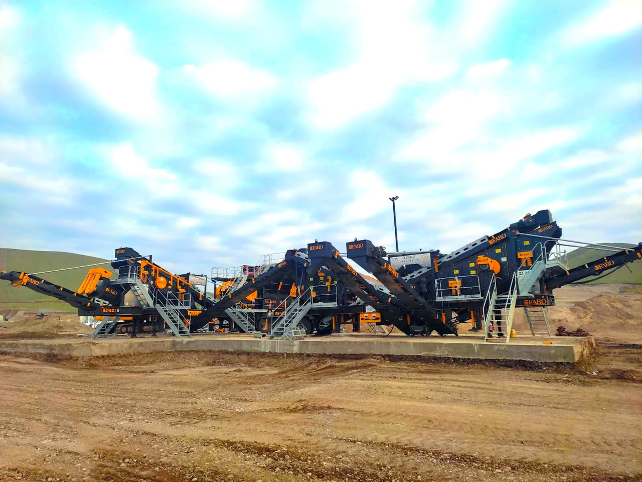 FABO mining machinery - crushing plant - Maquinaria para minería: foto 5 FABO mining machinery - crushing plant - Maquinaria para minería: foto 5
