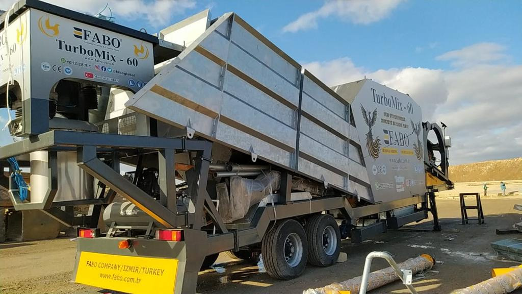 Planta de hormigón nuevo FABO mobile concrete batching plant: foto 8
