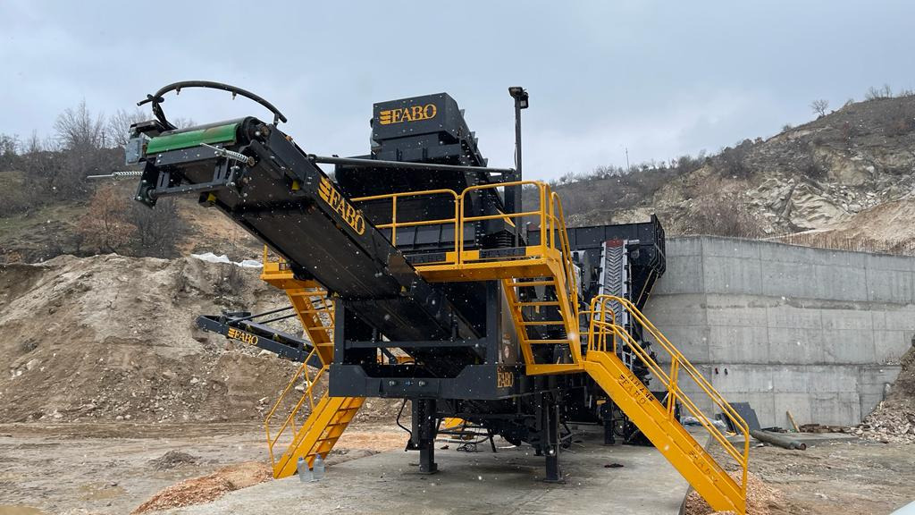 Trituradora de cono nuevo FABO mobile cone crusher: foto 6