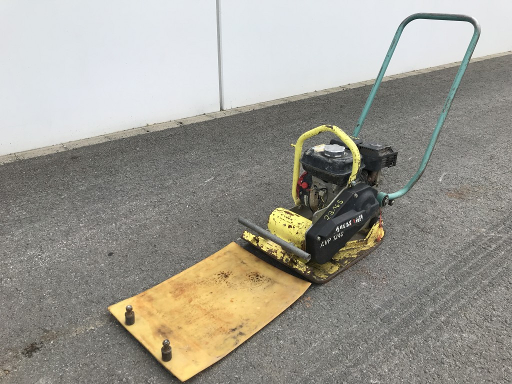 Ammann Rüttelplatte AVP 1240 Gummimatte - Plancha reversible: foto 4 Ammann Rüttelplatte AVP 1240 Gummimatte - Plancha reversible: foto 4