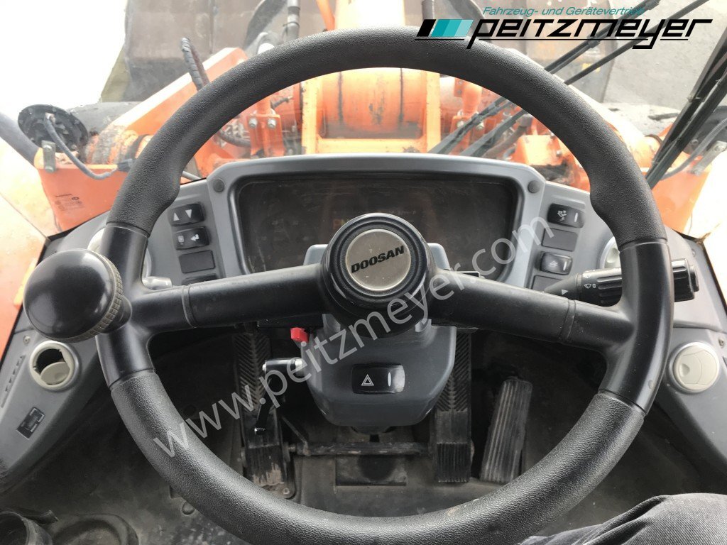 Cargadora de ruedas Doosan Radlader DL 300-3: foto 10