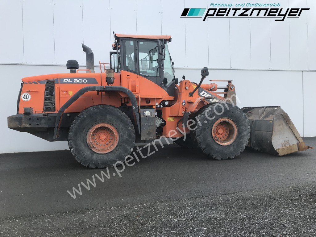 Cargadora de ruedas Doosan Radlader DL 300-3: foto 7