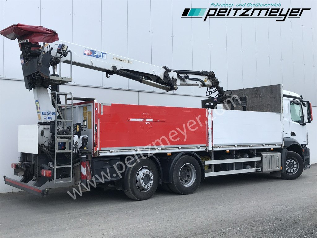 MERCEDES-BENZ Antos 2536 LL Pritsche HMF 2110-L5 5 fach Ausschub mit Steinzange - Camión caja abierta, Camión grúa: foto 3 MERCEDES-BENZ Antos 2536 LL Pritsche HMF 2110-L5 5 fach Ausschub mit Steinzange - Camión caja abierta, Camión grúa: foto 3