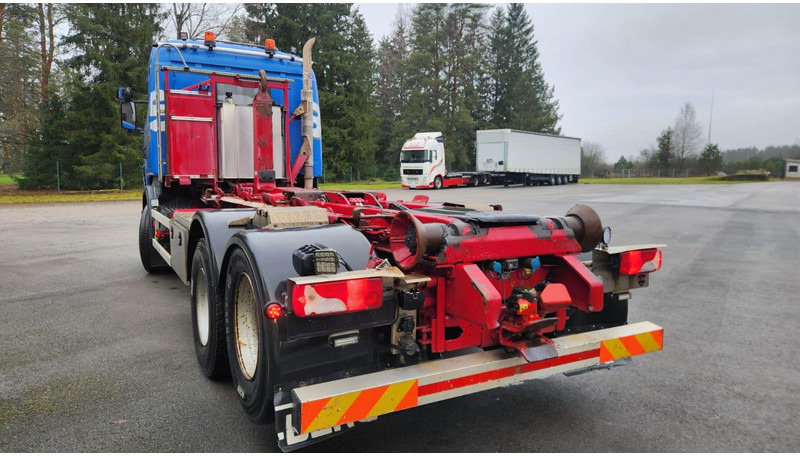 Scania R560 LB6X2HSZ - FULL STEEL - Camión multibasculante: foto 4 Scania R560 LB6X2HSZ - FULL STEEL - Camión multibasculante: foto 4
