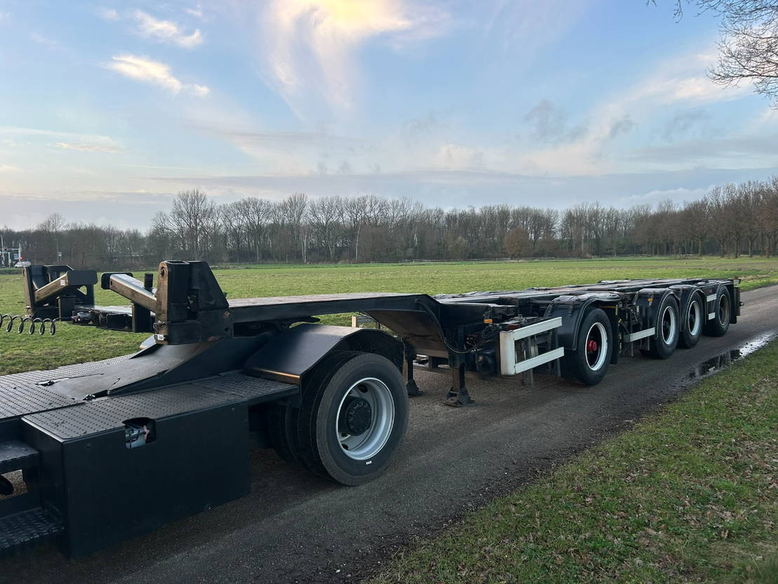Nooteboom D-tec CT-53-04D combi chassis apk/tuf 9-2025 gvw 53000 kg - Semirremolque portacontenedore/ Intercambiable: foto 2 Nooteboom D-tec CT-53-04D combi chassis apk/tuf 9-2025 gvw 53000 kg - Semirremolque portacontenedore/ Intercambiable: foto 2