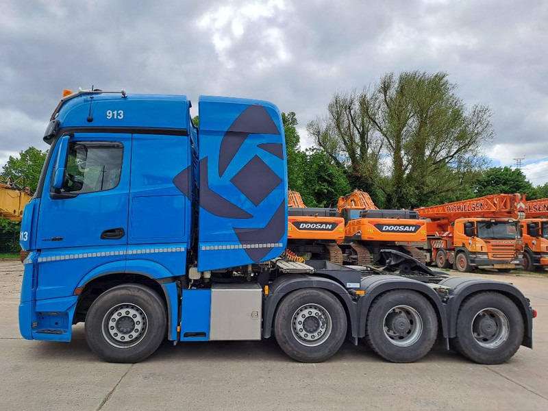 Mercedes-Benz Actros 4463 LS Giga (180Ton Push/Pull) - Cabeza tractora: foto 2 Mercedes-Benz Actros 4463 LS Giga (180Ton Push/Pull) - Cabeza tractora: foto 2