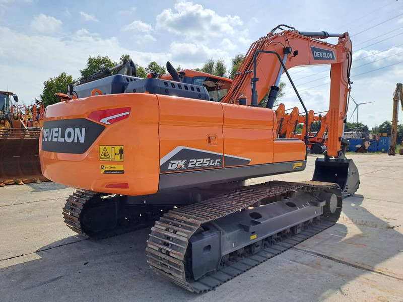 Develon DX225LC-7M (4 pieces available) - Excavadora de cadenas: foto 4 Develon DX225LC-7M (4 pieces available) - Excavadora de cadenas: foto 4