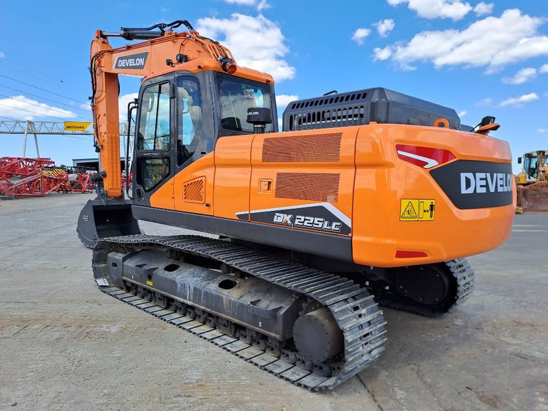 Doosan DX 225 LC-7M (UNUSED, multiple units available) - Excavadora de cadenas: foto 2 Doosan DX 225 LC-7M (UNUSED, multiple units available) - Excavadora de cadenas: foto 2