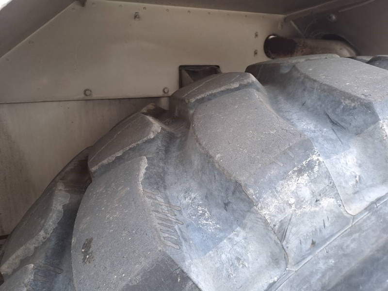 Grúa para terrenos difíciles Grove RT890E: foto 20