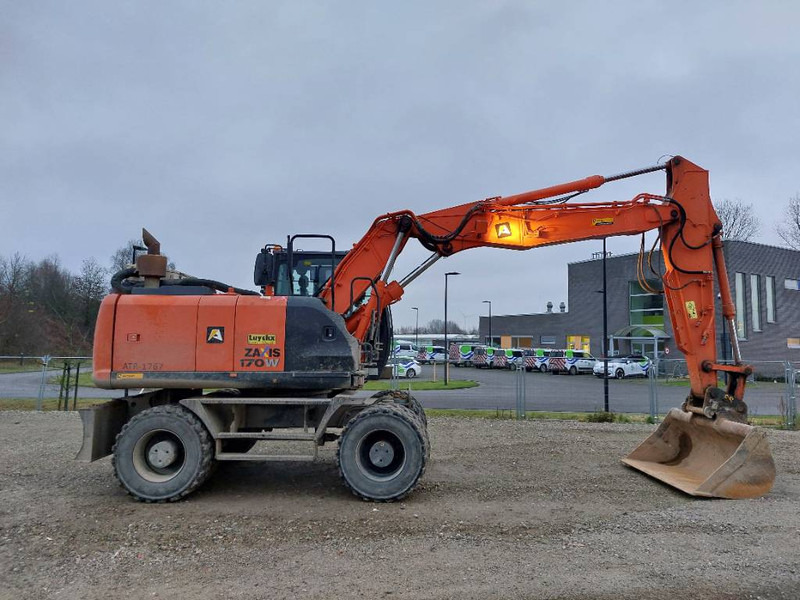 Hitachi ZX170W-5B - Excavadora de ruedas: foto 4 Hitachi ZX170W-5B - Excavadora de ruedas: foto 4