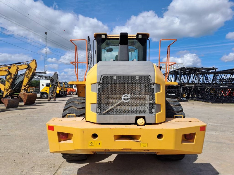 Volvo L 105 - Cargadora de ruedas: foto 3 Volvo L 105 - Cargadora de ruedas: foto 3
