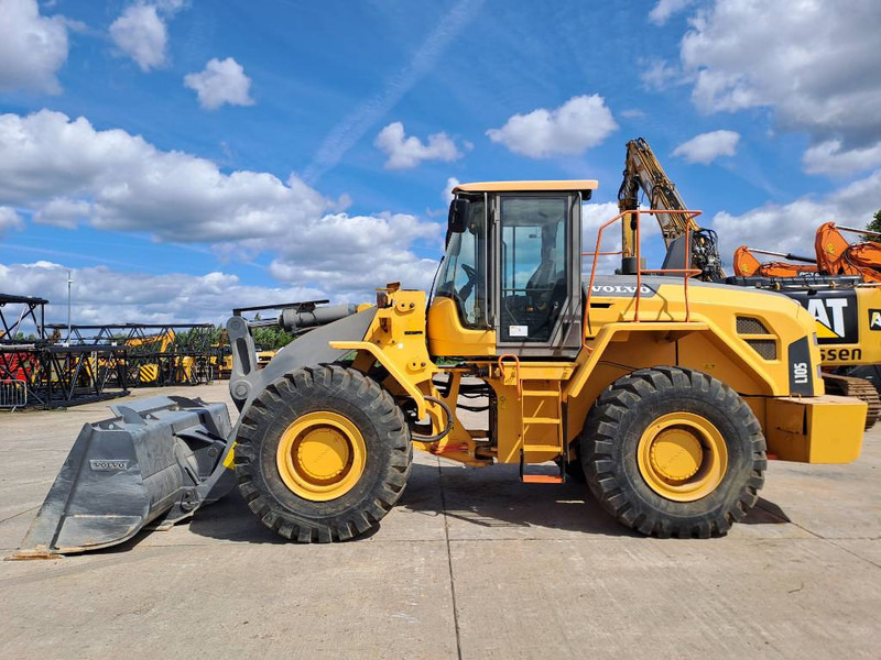 Volvo L 105 - Cargadora de ruedas: foto 1 Volvo L 105 - Cargadora de ruedas: foto 1