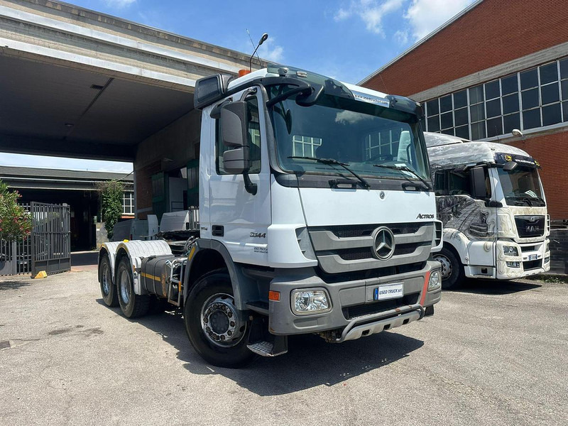 Mercedes-Benz ACTROS 3344 - Cabeza tractora: foto 2 Mercedes-Benz ACTROS 3344 - Cabeza tractora: foto 2