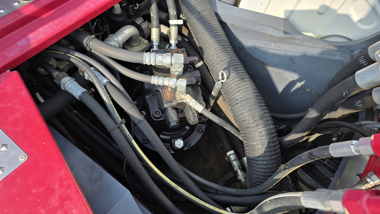 Excavadora de cadenas KOBELCO SK210LC-10: foto 19