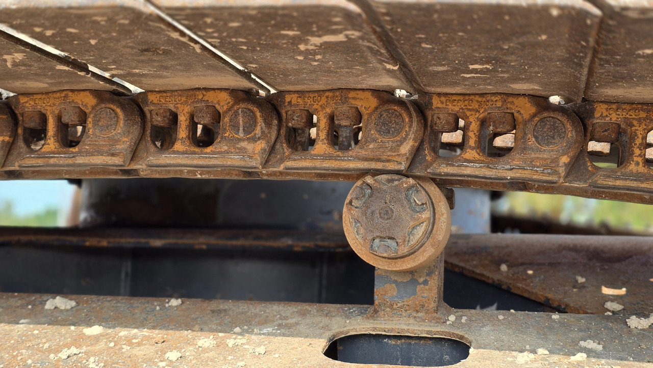 Excavadora de cadenas KOBELCO SK210LC-10: foto 29