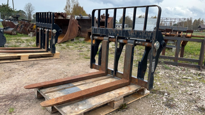 Manitou 2.9t and 3.5t - Horquillas para Cargadora de ruedas telescópica: foto 2 Manitou 2.9t and 3.5t - Horquillas para Cargadora de ruedas telescópica: foto 2