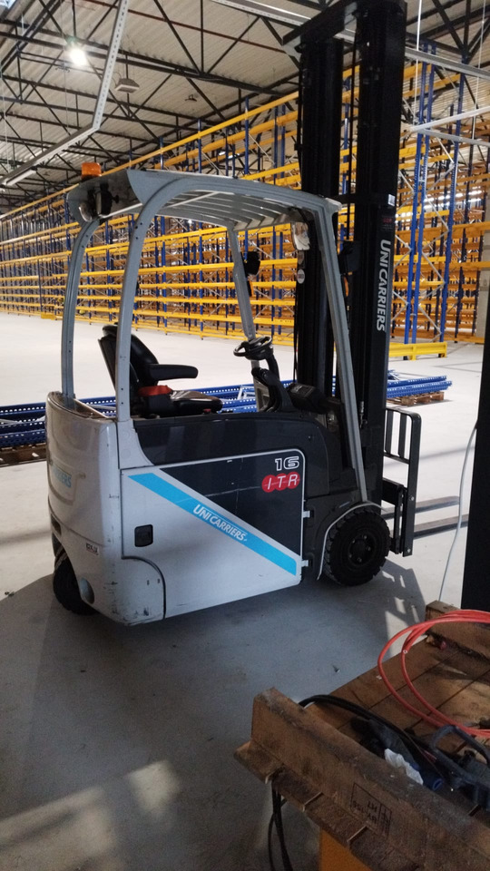 UNICARRIERS A2N1L16Q - Carretilla elevadora eléctrica: foto 2 UNICARRIERS A2N1L16Q - Carretilla elevadora eléctrica: foto 2