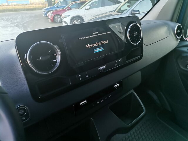 MERCEDES-BENZ Sprinter 315 cdi KA 3259 9G-TRONIC+LED+CLIMA... - Furgón: foto 3 MERCEDES-BENZ Sprinter 315 cdi KA 3259 9G-TRONIC+LED+CLIMA... - Furgón: foto 3