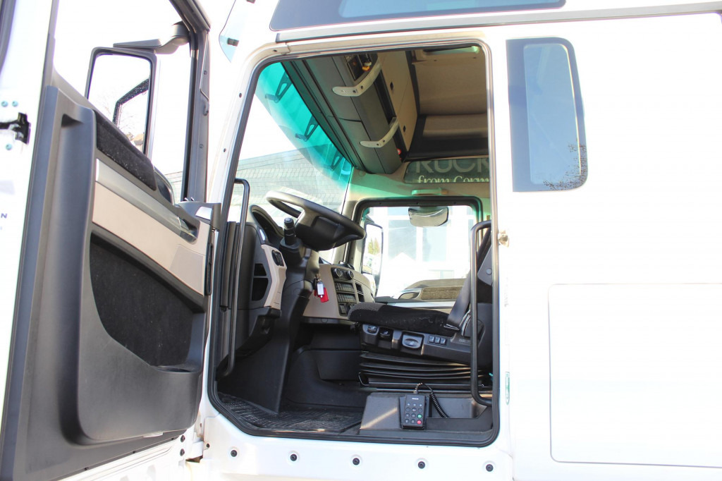MAN TGX 18.510 E6 XXL Retarder Kühlbox Navi VIN: LP - Cabeza tractora: foto 3 MAN TGX 18.510 E6 XXL Retarder Kühlbox Navi VIN: LP - Cabeza tractora: foto 3