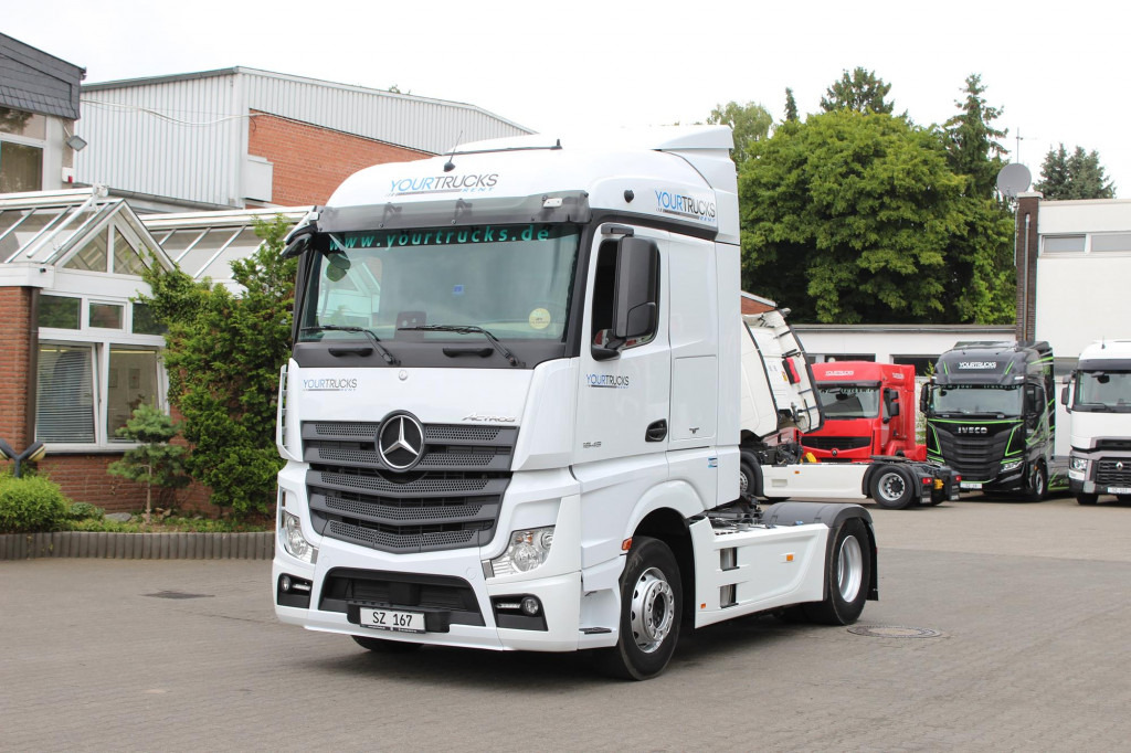 Mercedes-Benz Actros 1845 E6 ACC LDW Kühlbox Vollspoiler - Cabeza tractora: foto 1 Mercedes-Benz Actros 1845 E6 ACC LDW Kühlbox Vollspoiler - Cabeza tractora: foto 1
