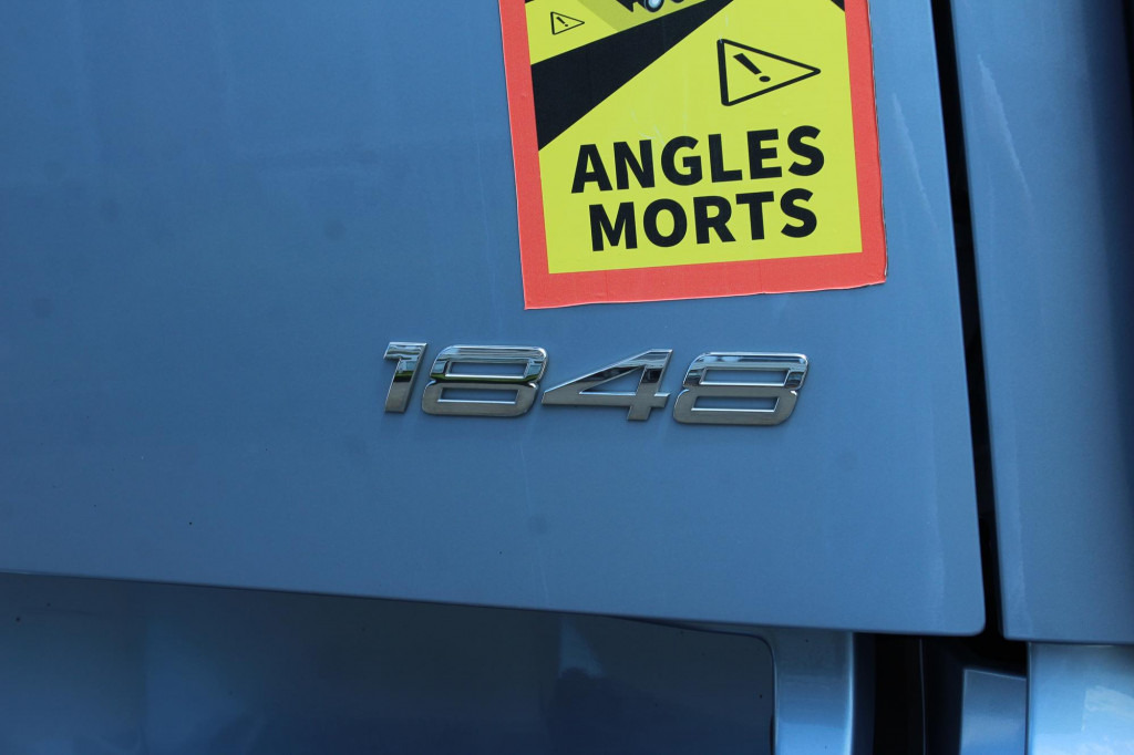 Cabeza tractora Mercedes-Benz Arocs 1848 E6 Retarder   ACC   Hydraulik: foto 13