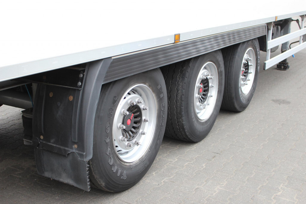 Chereau CV 1550 Strom 2,60h TW Liftachse SAF FRC - Semirremolque frigorífico: foto 4 Chereau CV 1550 Strom 2,60h TW Liftachse SAF FRC - Semirremolque frigorífico: foto 4