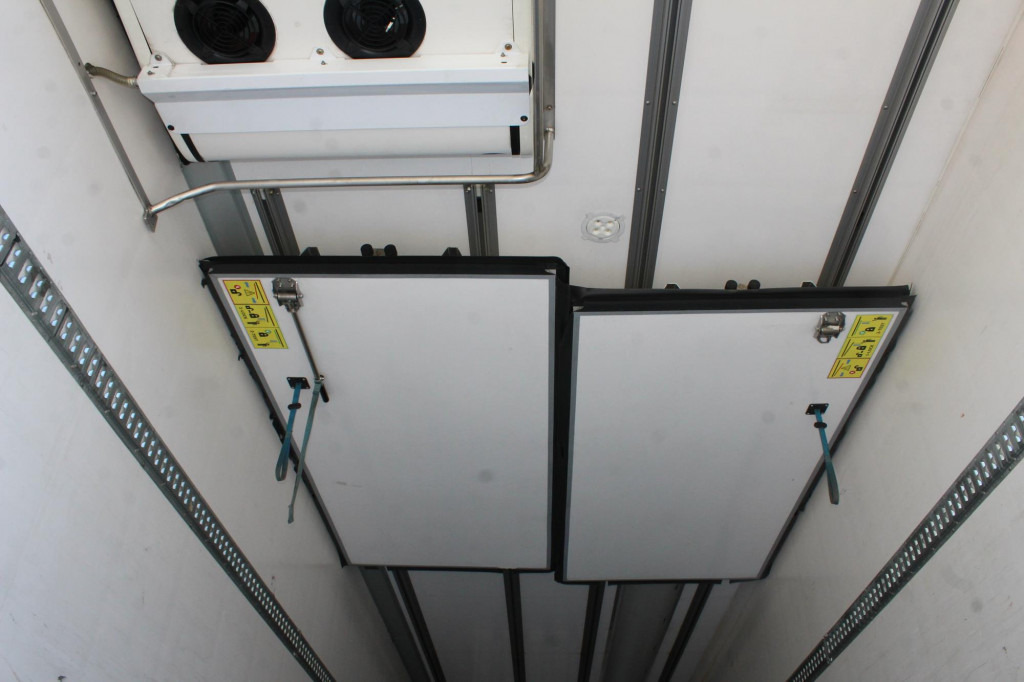 Chereau CV 1950Mt. 2,6h Strom Bi-Multi-Temp. LBW FRC 28 - Semirremolque frigorífico: foto 2 Chereau CV 1950Mt. 2,6h Strom Bi-Multi-Temp. LBW FRC 28 - Semirremolque frigorífico: foto 2